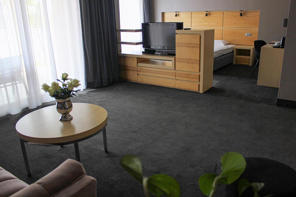 Willa Port Ostróda Kültér fotó A room at the hotel