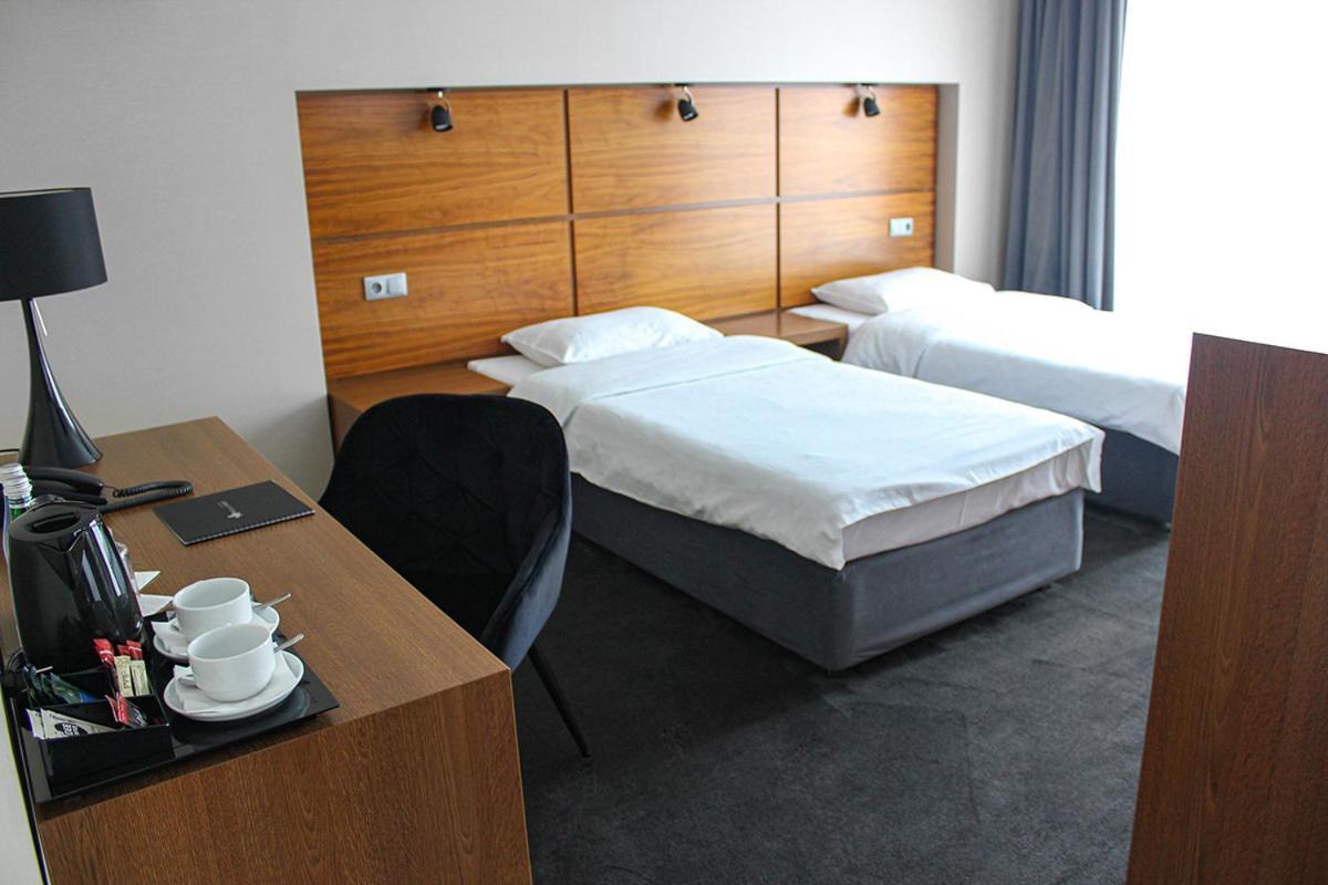 Willa Port Ostróda Kültér fotó A room at the hotel
