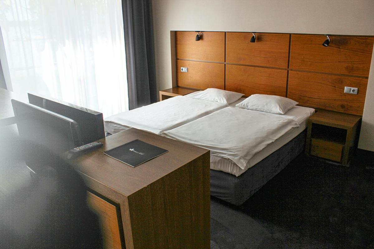 Willa Port Ostróda Kültér fotó A room at the hotel